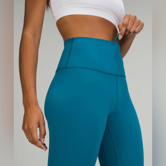 Lululemon Wunder Train 25” Leggings - Picture 3 of 7